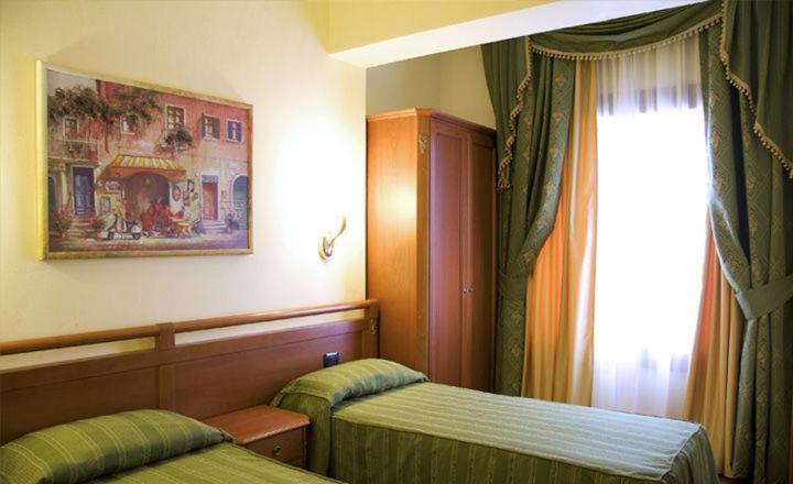 Hotel Bright Рим Экстерьер фото